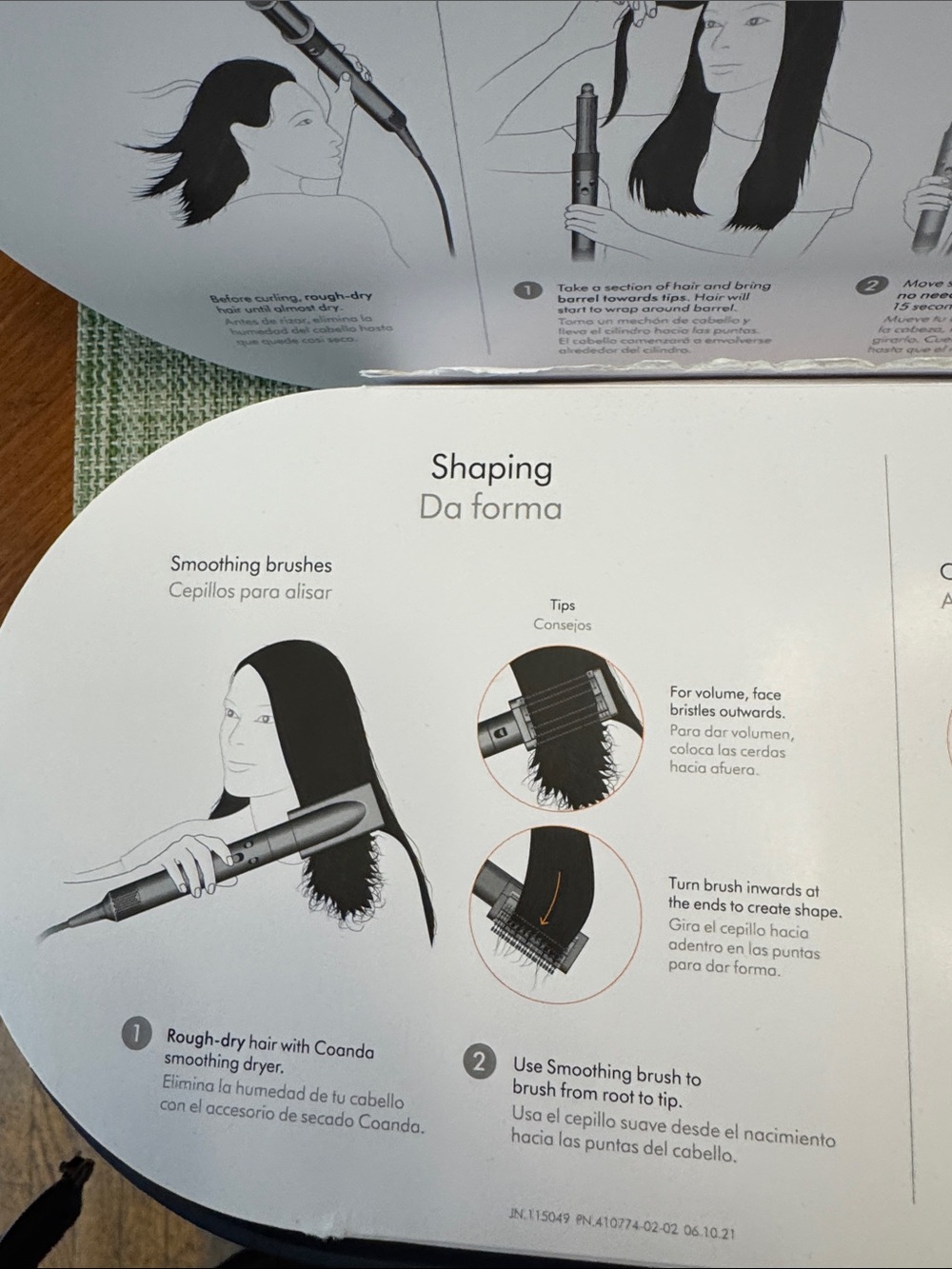Dyson Airwrap I.d. , Multi Styler & dryer in Black Oval Case. Blue/Copper. NIB - Picture 6 of 13